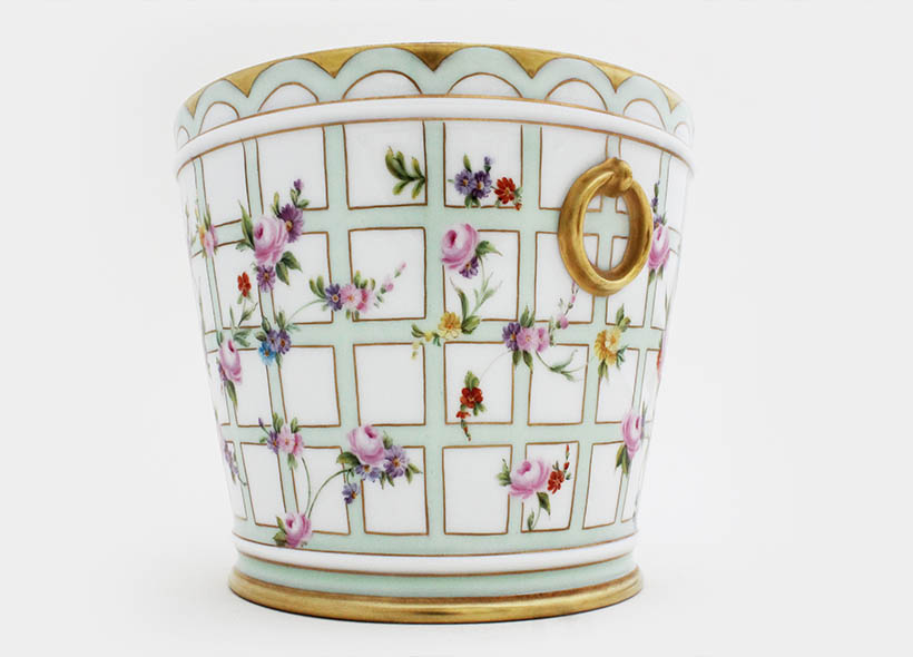 Véronique Etève-Habègre - Peinture sur Porcelaine - Cache Pot Roses  