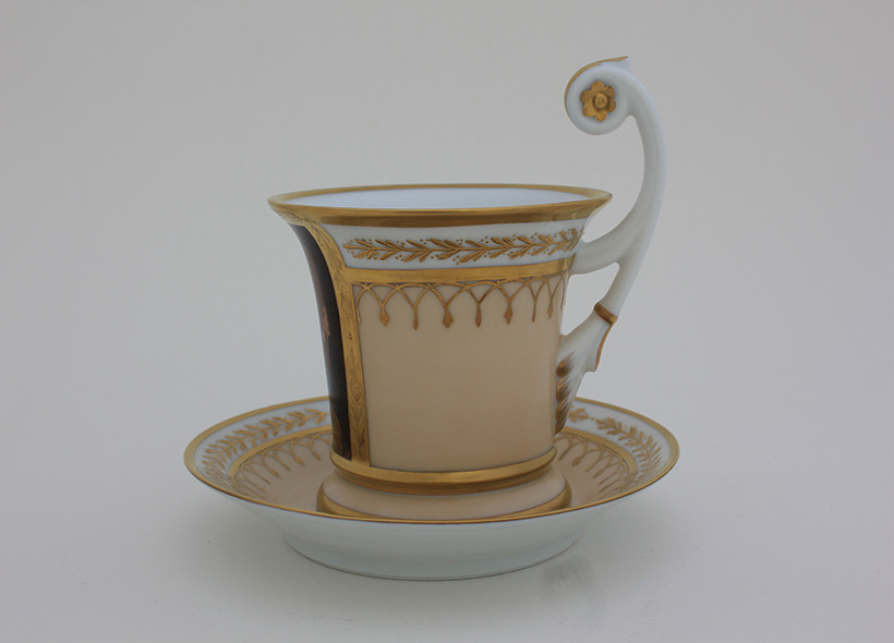 Véronique Etève-Habègre - Peinture sur Porcelaine - Assiettes Bouquets 