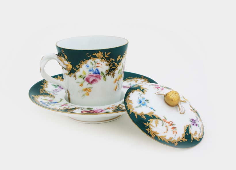 Véronique Etève-Habègre - Peinture sur Porcelaine - Tasse Trembleuse Fleurs  