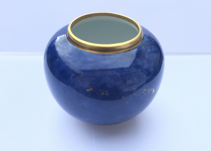 Véronique Etève-Habègre - Peinture sur Porcelaine - Vase Bleu et Or  